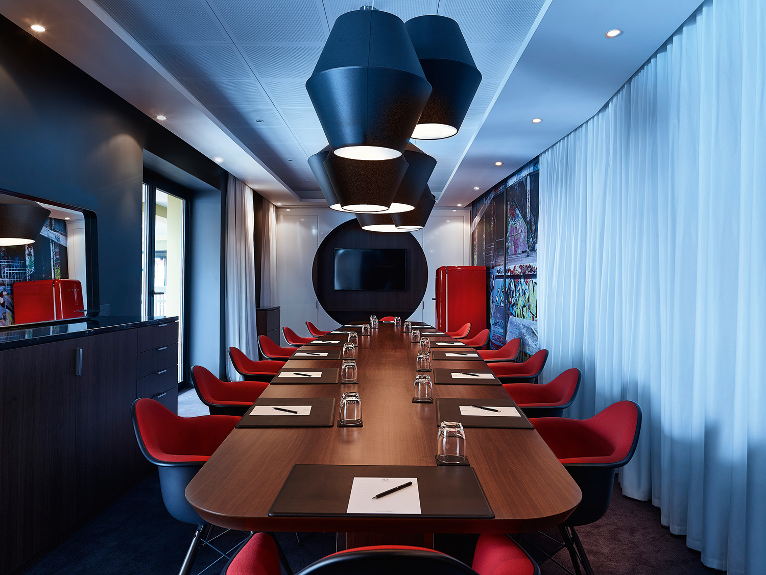 molitor hotel meeting room, molitor pool paris, lifestyle hotel, paris 16th, luxury interior, 5 star hotel, interior design, studio jean-philippe nuel