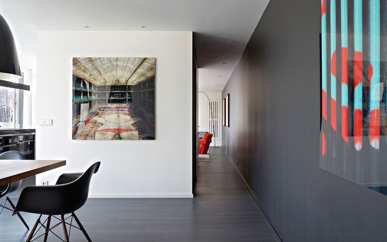 Living room and dining room of the private villa in la Varenne, work of art, luxury private residence for individuals, facade open on the garden, responsible house, studio jean-philippe nuel, decoration, interior design