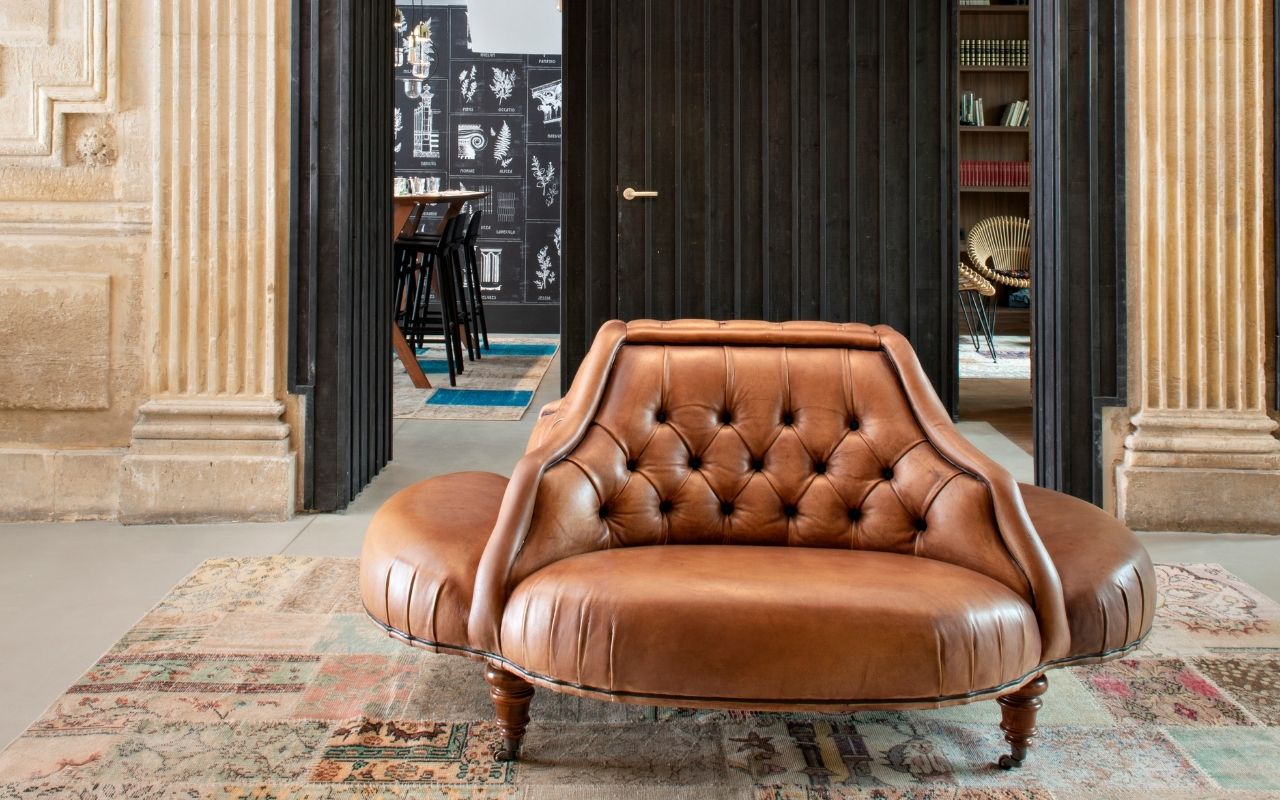 lobby of the Le Belleval hotel in Paris, a 4-star lifestyle hotel in the heart of the capital designed by the interior design studio jean-philippe nuel, decoration inspired by a nursery